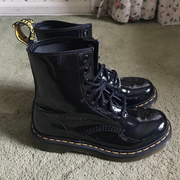 Dr. Martens Shoes - Original Dr. Martens